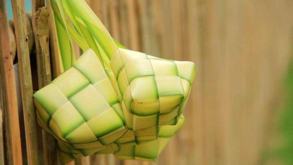 Bukan Sekadar Makanan! Ini Sejarah Ketupat yang Selalu Hadir Saat Lebaran