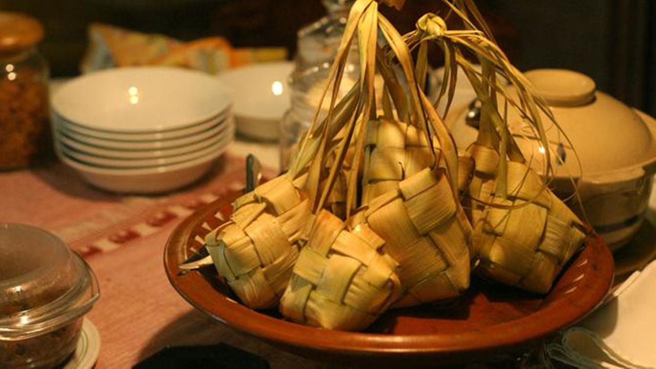 Bukan Sekadar Makanan! Ini Sejarah Ketupat yang Selalu Hadir Saat Lebaran