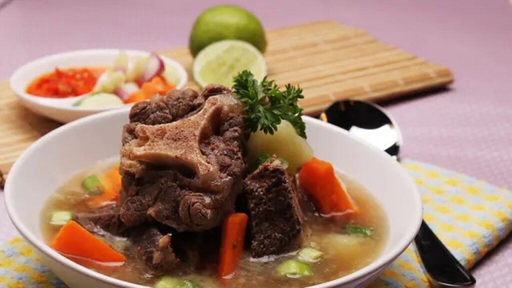 Ternyata dari Prancis! Ini Asal Usul Sop Buntut yang Populer di Indonesia