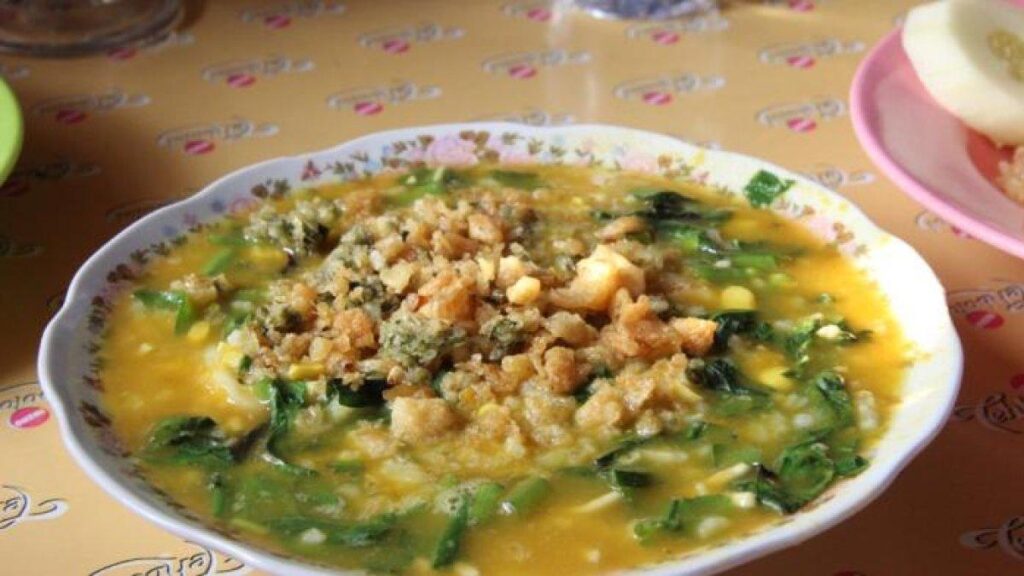 Resep Bubur Manado (Tinutuan) Extra Gurih Tanpa Harus Ribet