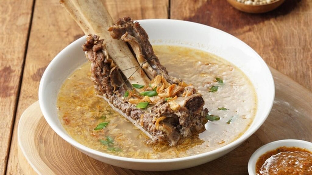 Apa yang Bikin Sup Konro dan Konro Bakar dari Makassar Begitu Istimewa?