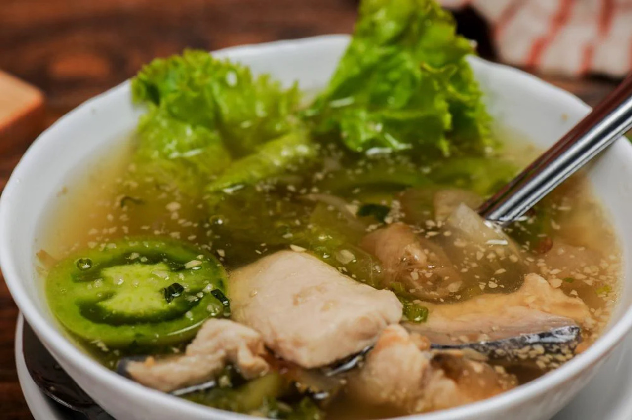 Harunya Nendang! Sop Ikan Batam Ini Sajikan Rasa Laut yang Bikin Hati Tenang di Setiap Suapan