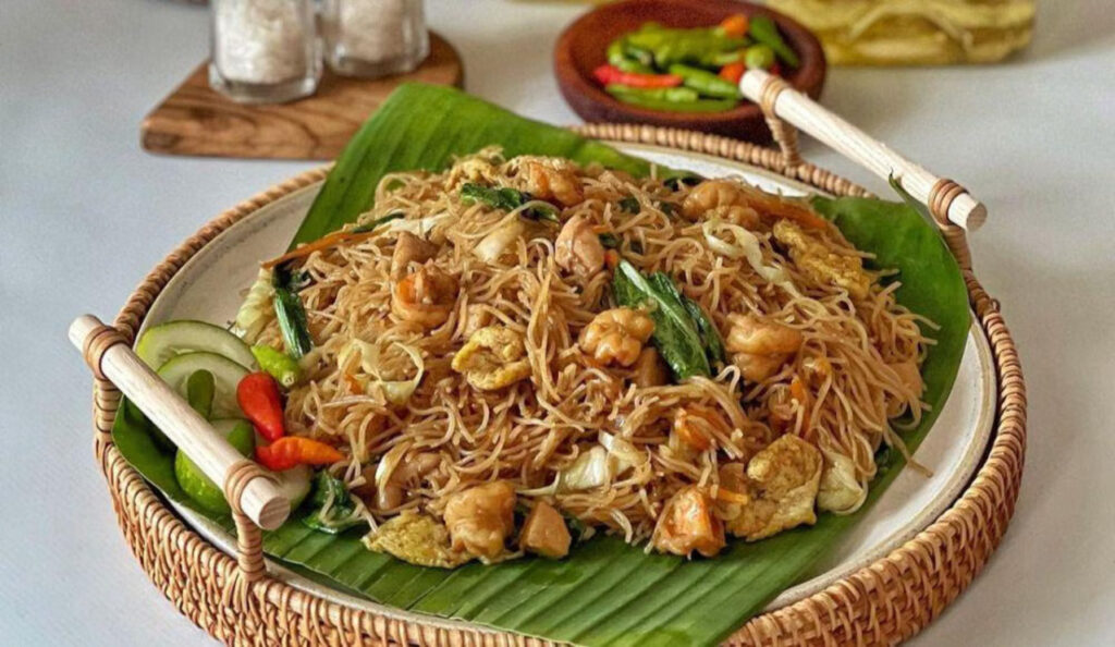 Cuma Pakai Bahan Sederhana! Bihun Goreng Jawa Ini Bikin Selera Makan Naik
