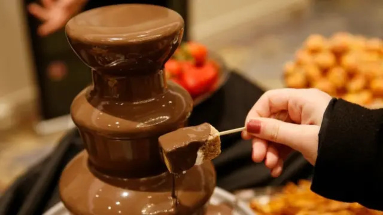 Ini Dia Rahasia Cokelat Mengilap yang Bikin Chef Profesional Tak Mau Bocorkan!