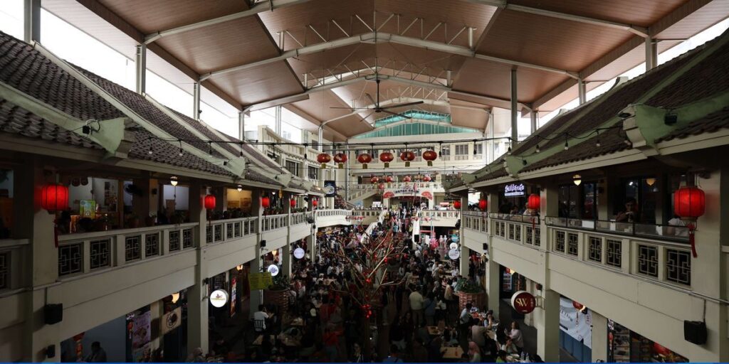 Glodok Membludak! Ribuan Pengunjung Serbu Jakarta Night Market, UMKM Panen Cuan