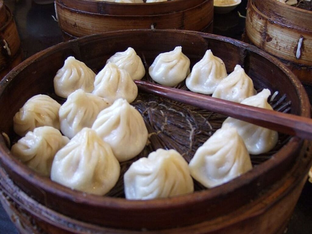 Xiao Long Bao Bukan Dimsum Biasa, Rahasia Isian Kuah Panasnya Bikin Dunia Terpesona